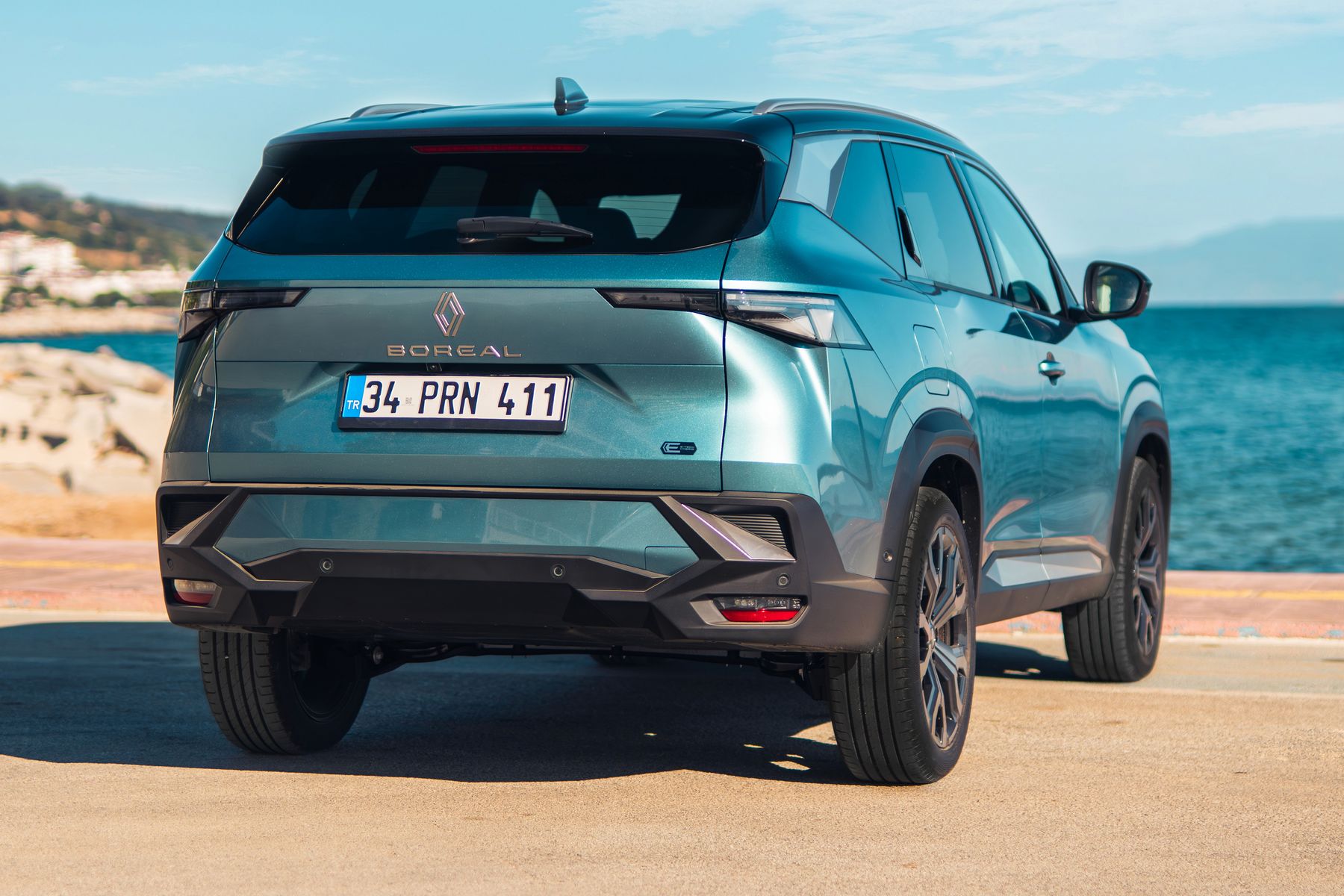 Renault Boreal posteriore 3/4