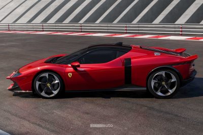 Ferrari 849 Testarossa laterale