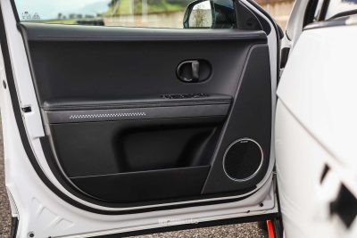 Hyundai Ioniq 5 N rivestimento portiera guidatore