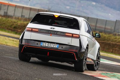 Hyundai Ioniq 5 N test in pista all'Isam di Anagni