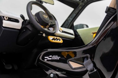 MINI John Cooper Works Electric The Skeg volante