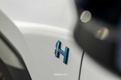 Nuova Citroen C5 Aircross plug-in logo H Hybrid
