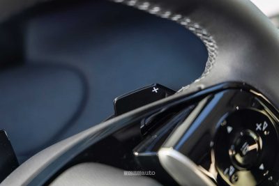 Nuova Citroen C5 Aircross plug-in leva frenata rigenerativa