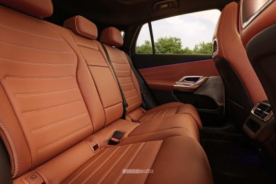 Nuova Mercedes GLC sedili posteriori abitacolo