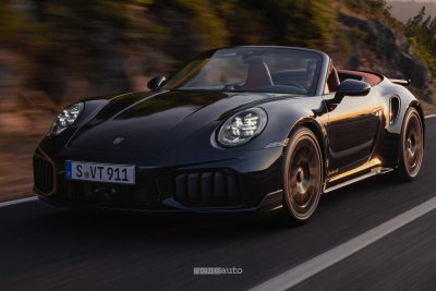 Nuova Porsche 911 Turbo S Cabriolet su strada