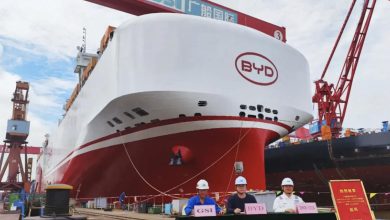 Una delle navi BYD per il trasporto delle auto dalla Cina verso l'Europa.