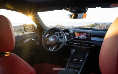 Alfa Romeo Tonale Speciale plancia abitacolo