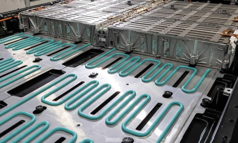 Il sistema di raffreddamento della batteria sulla Ferrari Elettrica sotto i moduli
