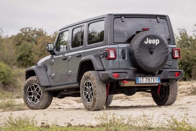 Jeep Wrangler Rubicon posteriore 3/4