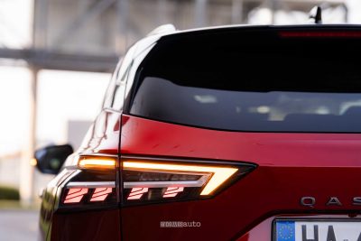 Nissan Qashqai e-POWER faro posteriore