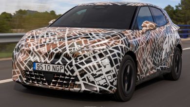 Cupra Raval camuffata pre-serie su strada