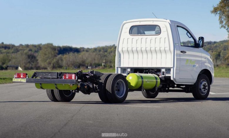 Veicolo commerciale T35 bi-fuel metano