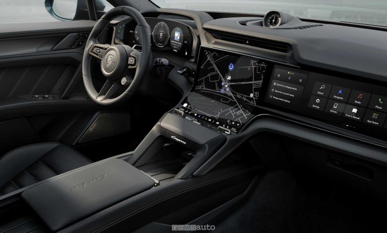 Porsche Cayenne Turbo Electric plancia abitacolo