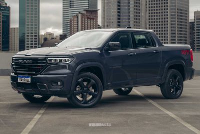 RAM Rampage R/T anteriore 3/4