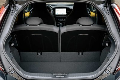 Nuova Toyota Aygo X GR Sport bagagliaio