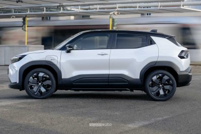Toyota Urban Cruiser AWD laterale