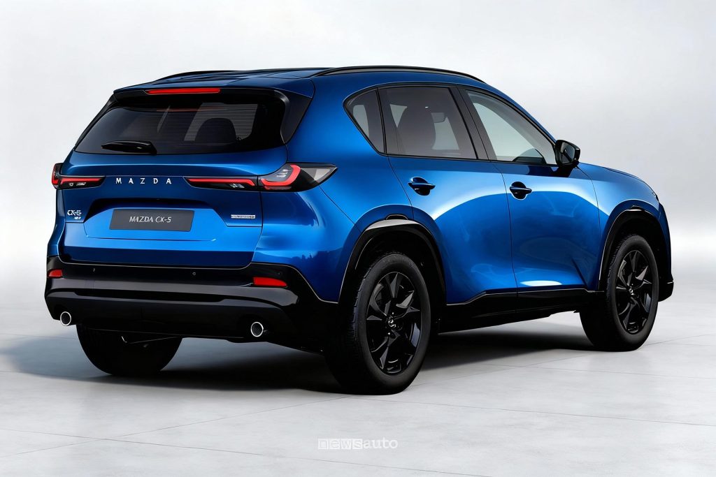 Mazda CX-5 nella livrea Navy Blue nella vista posteriore 3/4