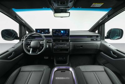 Hyundai Staria Electric plancia abitacolo