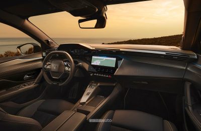 Peugeot 408 2026 abitacolo