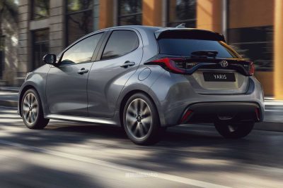 Toyota Yaris 2026 su strada