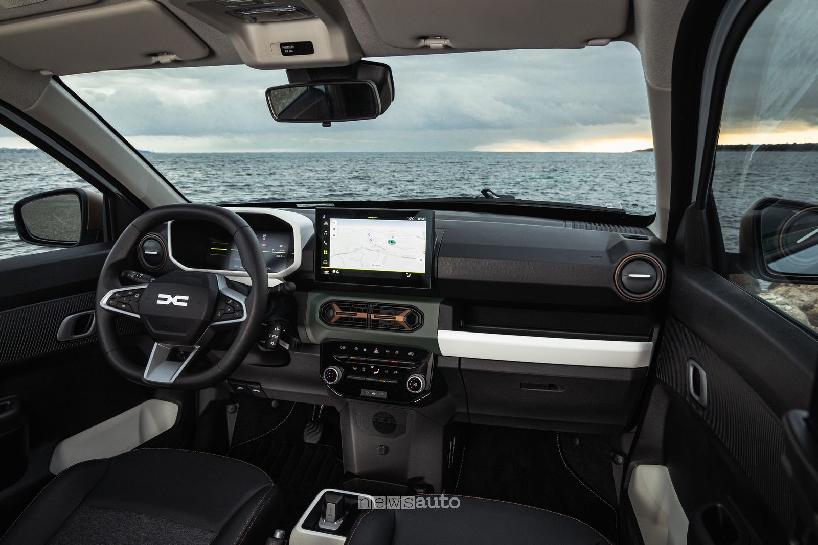 Nuova Dacia Spring Extreme plancia abitacolo