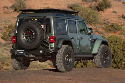 Jeep Wrangler Anvil 715 Concept posteriore 3/4
