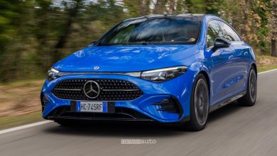 Mercedes-Benz CLA Hybrid su strada