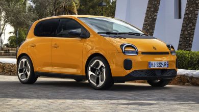 Renault Twingo E-Tech electric Jaune Mango anteriore 3/4