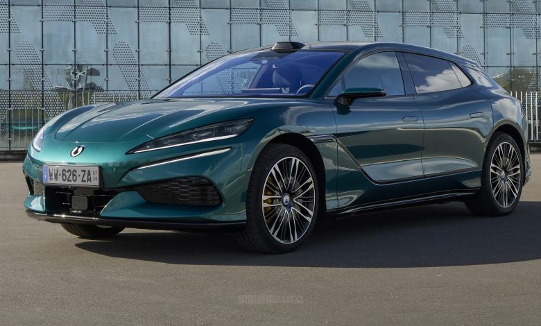 Denza Z9GT anteriore 3/4
