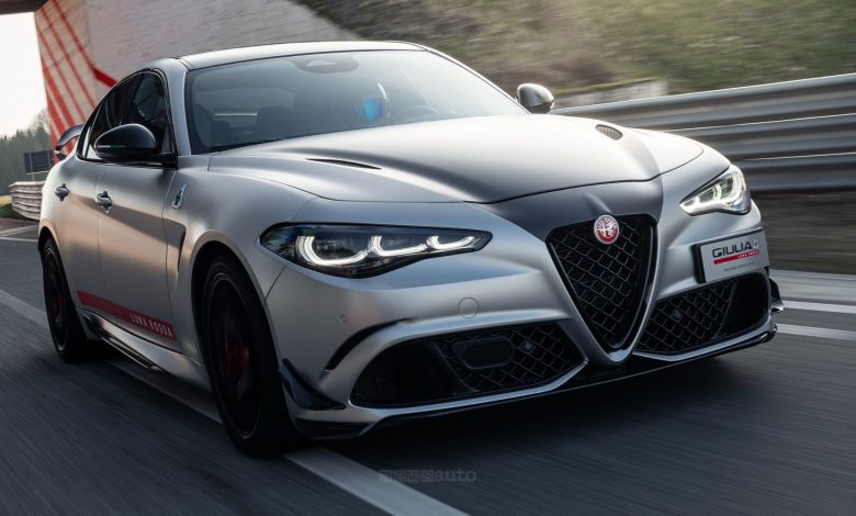 Alfa Romeo Giulia Quadrifoglio Luna Rossa in pista a Balocco