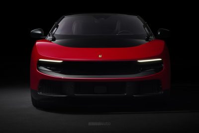 Ferrari Luce frontale firma luminosa