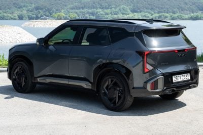Kia Seltos posteriore 3/4