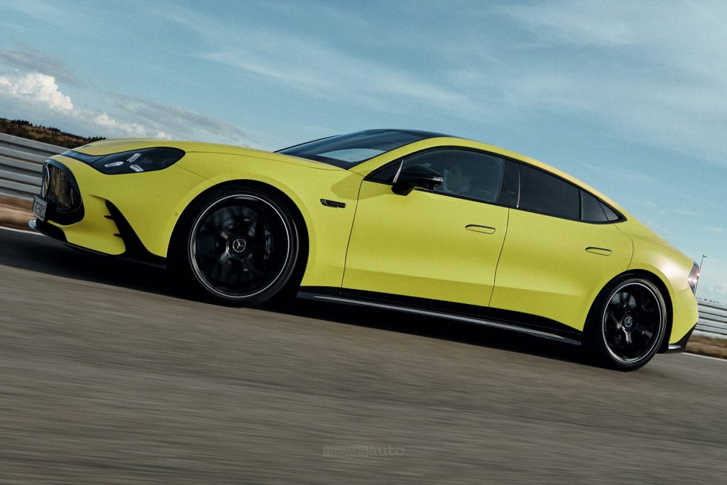 Mercedes-AMG GT 63 Coupé 4 in pista