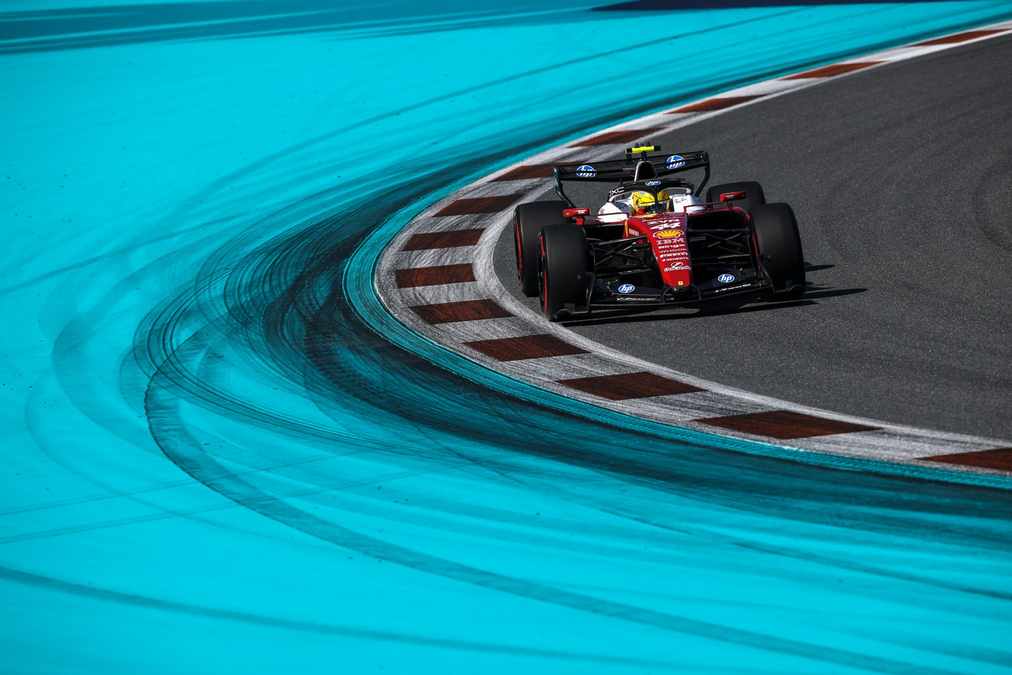 Lewis Hamilton Ferrari Ritiro