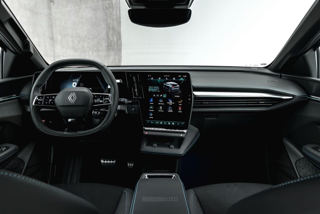 Renault Mégane E-Tech Electric plancia abitacolo