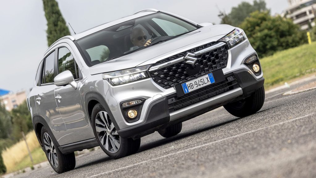 Suzuki S-Cross Hybrid test su strada