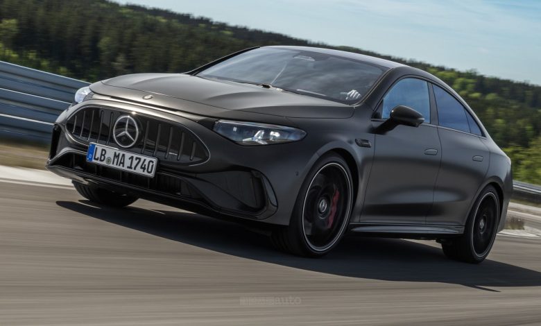 Mercedes-AMG CLA 45 4Matic+ in pista