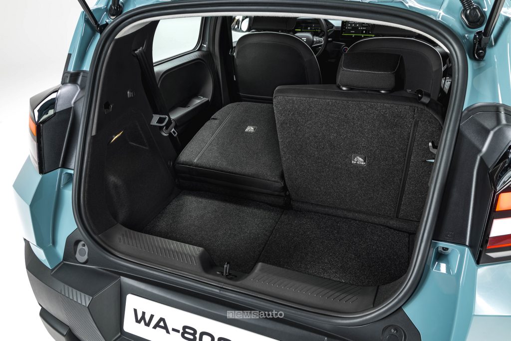 Nuova Dacia Spring bagagliaio