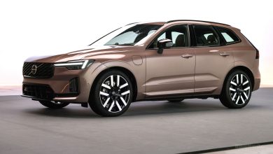 Volvo XC60 2027 anteriore 3/4