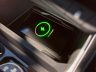 Renault Niagara vano per la ricarica wireless dello smartphone