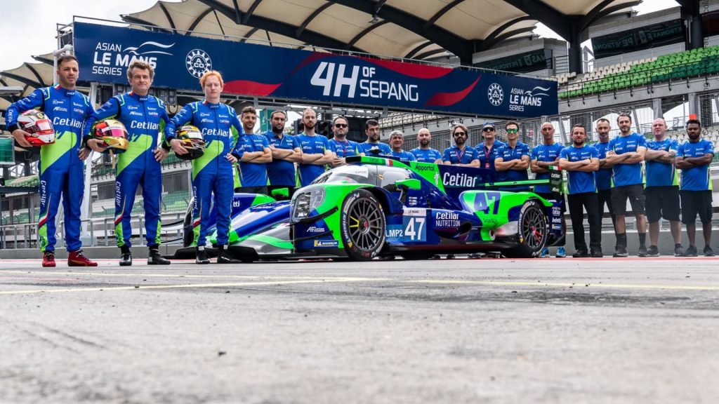Equipaggio Cetilar Racing in classe LMP2 nella stagione 2025-26 dell'Asian Le Mans Series con - da dx a sx - Antonio Fuoco, Roberto Lacorte e Charles Milesi