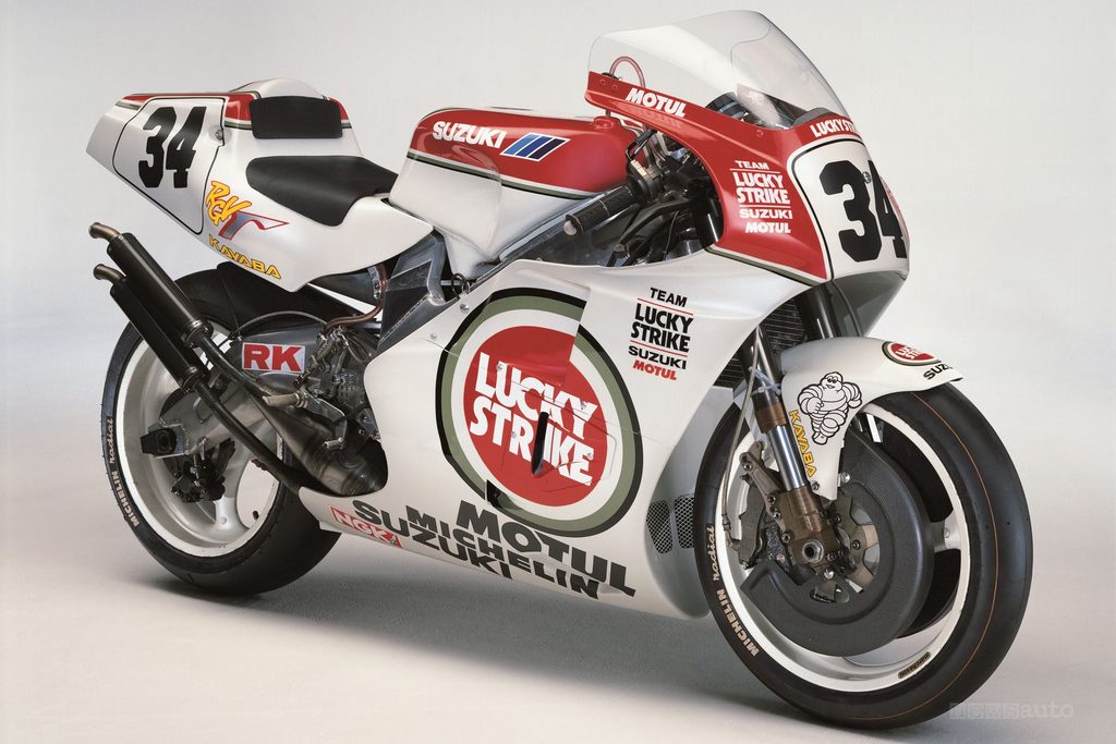 Suzuki RGV500 campione del Mondo 1993 della classe 500 con Kevin Schwantz