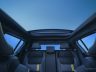 Renault 4 E-Tech Electric Plein Sud tetto dall'abitacolo